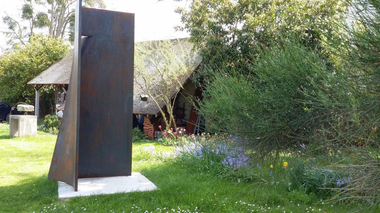 Gite Dans Parc De Sculptures - Gite "Pondichery" Port-Mort Bagian luar foto